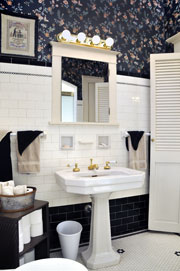 Spencer Suite bath
